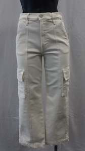 Bottoms: mother Jeans 7