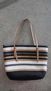 Saks Fifth Avenue handbag N/A