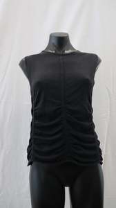 Veronika Maine Top L