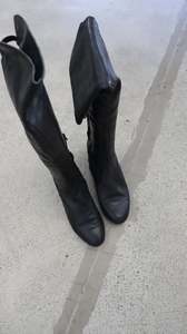 Shoes 1: Tony Bianco Boots 40