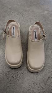 Caverley Clogs 37