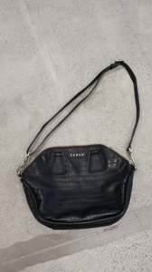 SABEN handbag N/A