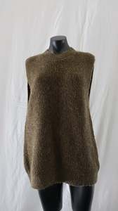 moochi Vest S