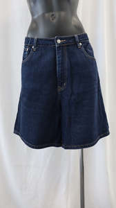MARLE Shorts 12