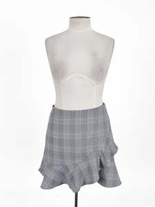 Skirts: Dotti | Grey Casual/Cocktail Skirt | Size 12