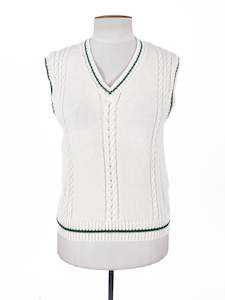 Molly Marsland: Beaufort & Blake | White Casual/Workwear Top | Size M
