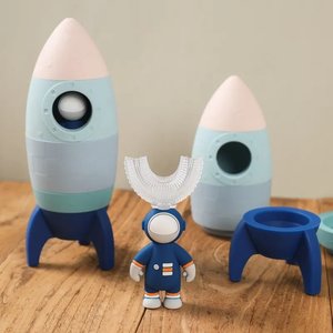 Astronaut Toothbrush Set