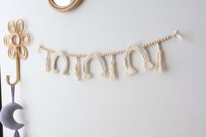 Wall Decor: Macrame Wall Bunting