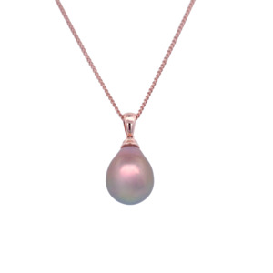 Pearl: 9k Rose Gold Natural Fresh Water Pearl Necklace
