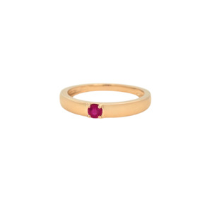 Ruby: 9k Yellow Gold Ruby Ring