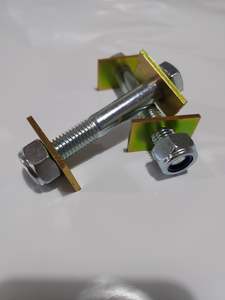 Z20 Soarer: Mk3 Supra a70/z20 Soarer REAR Eccentric lock out bolts (Pair)