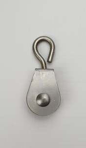 Pulleys: Pulley - 7/8" Nylon Swivel Stainless Steel
