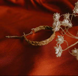 Jewellery: Rimu Band