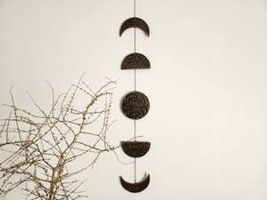 Ngā mata o te marama- Ceramic moon phases: Black on Toast