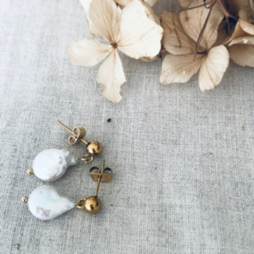 TWIGG Earrings Josephine Pearl Stud Droplets