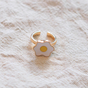 Products: Egg Kid's Fidget Ring