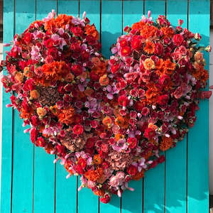 Peppermint Essential Oil Collection: Romance Essential Oil Blend