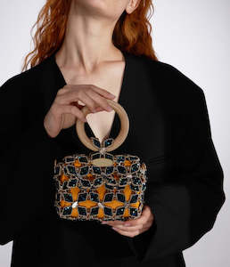 Johannes Wooden Handle Elegance