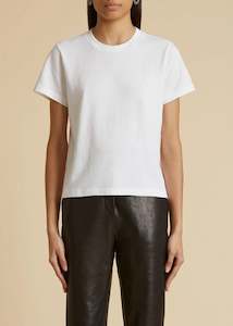 Design Lounge: Emmy Round Neck Short Sleeve T-shirt