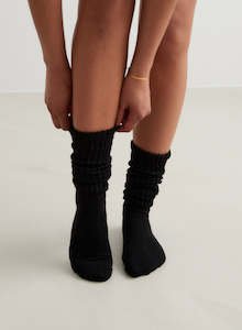 Activewear: Black Slouch Socks