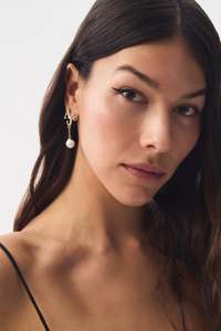 Revel Pearl Drop Stud