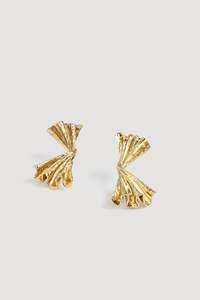 Jewellery: Elera Twist Stud