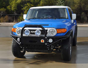 XROX Bull Bar to suit Toyota FJ Cruiser GSJ15R 2011-Onwards