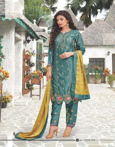 Crabe Georgette Pakistani Kameez
