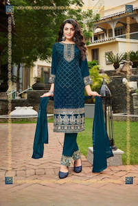 Salwar Kameez Plus Size: Embroidered Pakistani Kameez