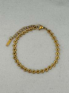 Bracelets Bangles Cuffs: Mini Heart Bracelet