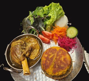 Baghali polo with lamb shanks ماهیچه