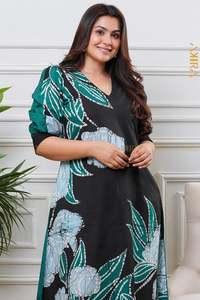 Noralya Floral Batik Dress