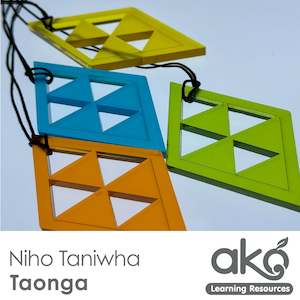 Necklaces: Niho Taniwha Necklace
