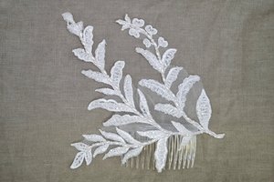 Products: Vine Hair comb - Alena Hume