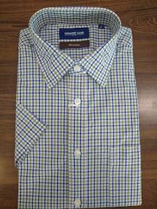 Country Look: Country Look Green Lucus Short Sleeve Shirt