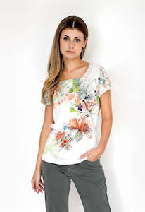 Kalisson: Kalisson Floral Print Short Sleeve Top