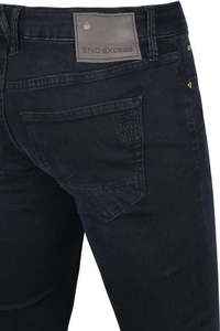 European Made Denim: No Excess 711 Dark Denim Jeans