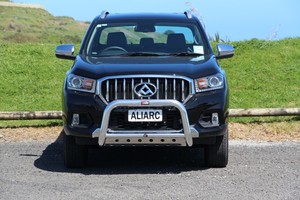 Products: L844 76mm Nudge Bar complete with Belly Pan