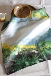 Linen Tea Towels: South Island Mountain Daisy
