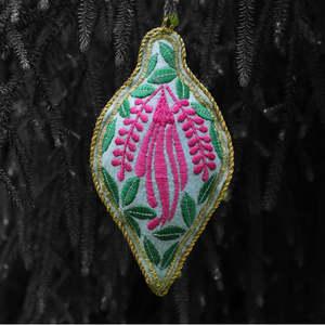 Christmas Tree Decorations: Embroidered ornament - Kowhai #1