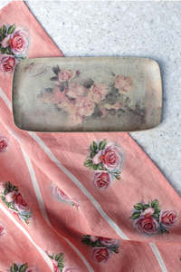 Serveware: Roses Tray