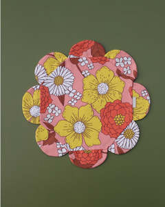 Table: Flower placemat #wildflowers