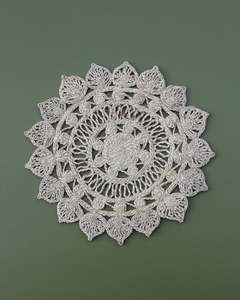 Table: Tear drop placemat