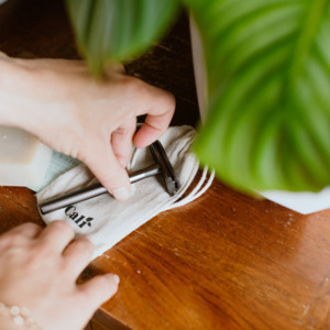 For The Guys: Caliwoods Long Handled Razor