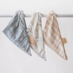 Baby: Crane Baby Muslin Bib Set - 3 Pack
