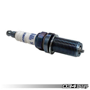 Q5 B9: Brisk Racing ER12S Silver Spark Plug