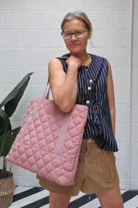 Bags: Taylor Tote Bag - Blush