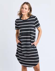 Larger Sizes: Bay Stripe Dress - Black/White Stripe