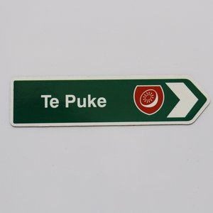 Te Puke Roadsign Magnet - all sortz