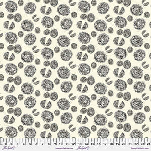 e bond Glyphs - Gwendolyn - Ivory